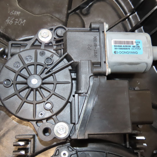 Mecanisme+moteur leve-glace arg occasion KIA CEE D II Phase 1 BREAK 09-2012->12-2015 83471A2010 3