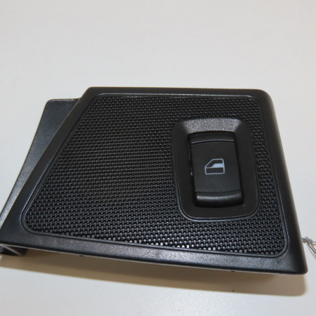 Commande leve-glace porte arrière gauche occasion SKODA OCTAVIA I Phase 1 04-1995->04-1999 1.9 TDI 90ch 3B095985501C