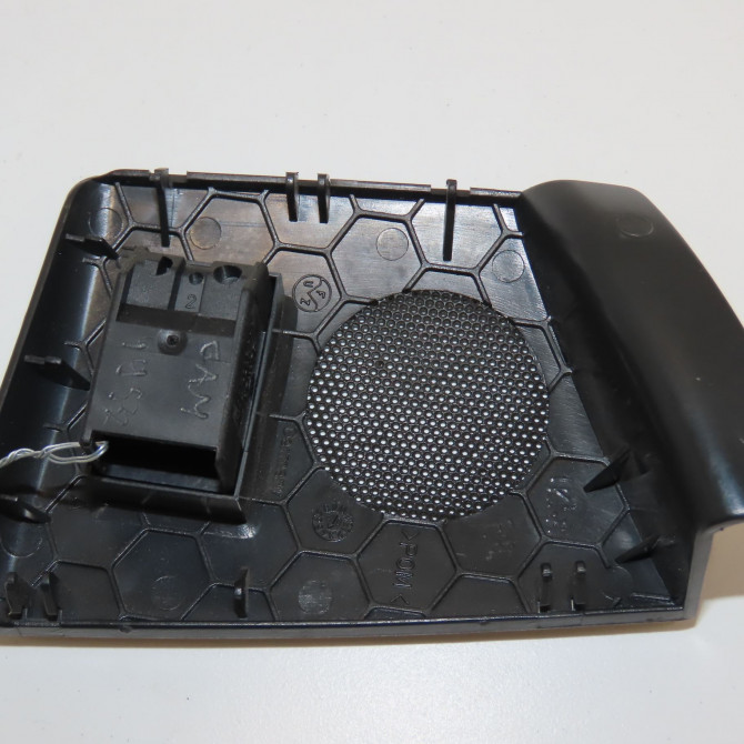 Commande leve-glace porte arrière gauche occasion SKODA OCTAVIA I Phase 1 04-1995->04-1999 1.9 TDI 90ch 3B095985501C 2