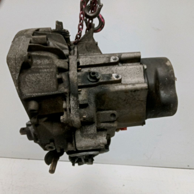 Boîte à vitesse mecanique occasion RENAULT CLIO I Phase 1 06-1990->03-1994 1.1 7701351795 2