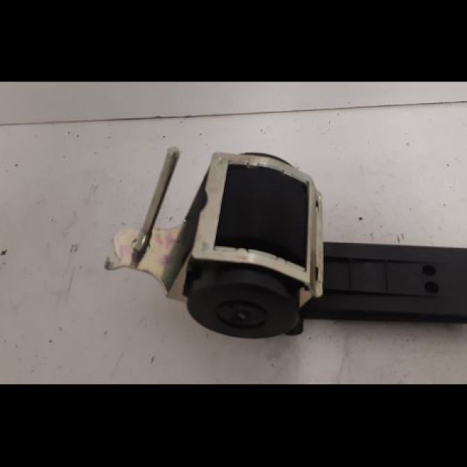 Ceinture avant droite occasion OPEL ZAFIRA II Phase 2 01-2008->12-2014 1.7 CDTI 125ch 13242305 2