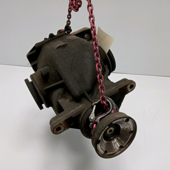 Pont arriere occasion B.M.W. SERIE 5 V Phase 1 07-2003->03-2007 530d 218ch 33107526931 4