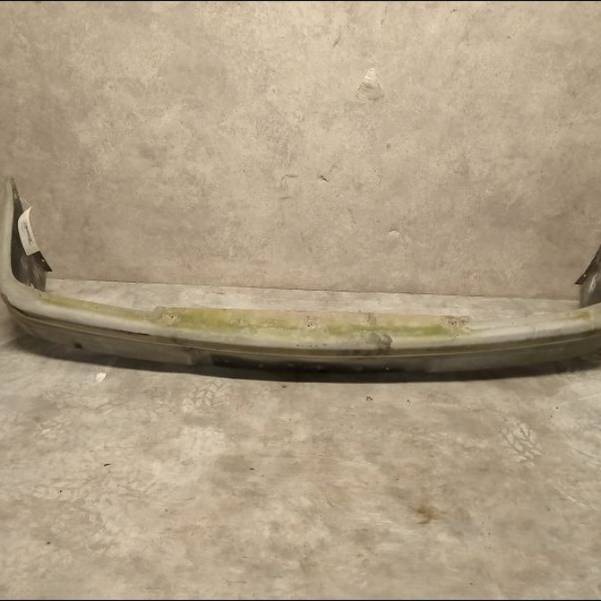 Pare-choc avant occasion FORD FIESTA III Phase 1 03-1989->01-1994 1.1i 53ch 1