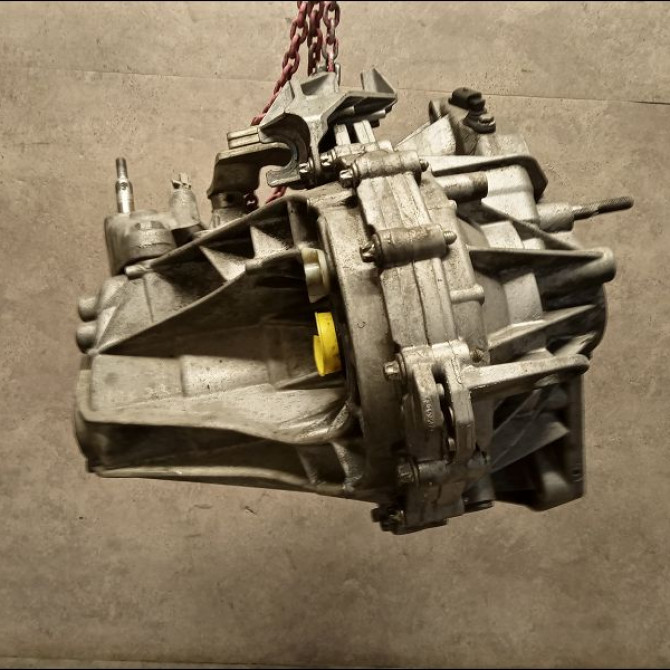 Boîte à vitesse mecanique occasion RENAULT CLIO III Phase 1 09-2005->03-2009 1.5 DCI 105ch 7701477492 2