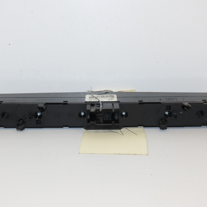 Bouton de warning occasion OPEL ASTRA III Phase 2 01-2007->04-2011 1.9CDTI 120ch 13129295 2