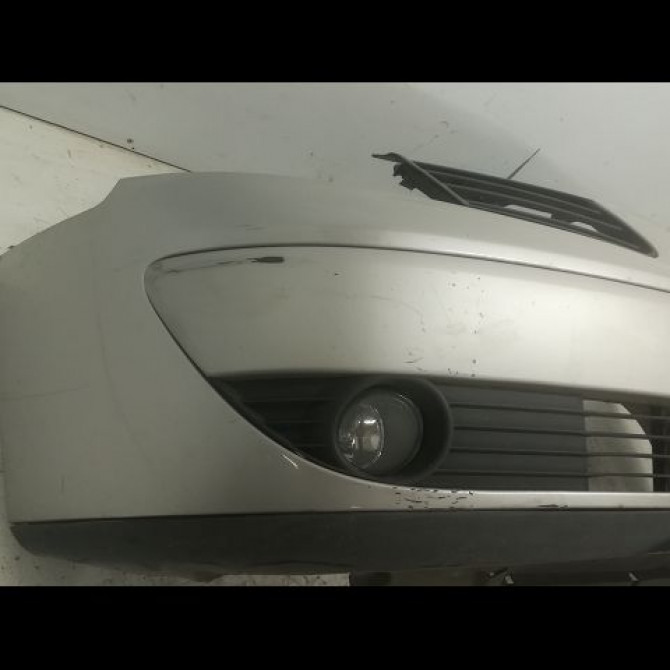 Pare-choc avant occasion RENAULT ESPACE IV Phase 1 09-2002->03-2006 2.2 DCI 7701207359 2