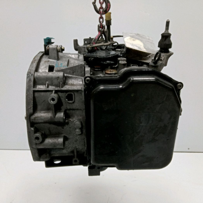 Boîte à vitesse automatique occasion RENAULT MEGANE II Phase 2 01-2006->06-2009 1.6i 16v 110ch 8200082076 4