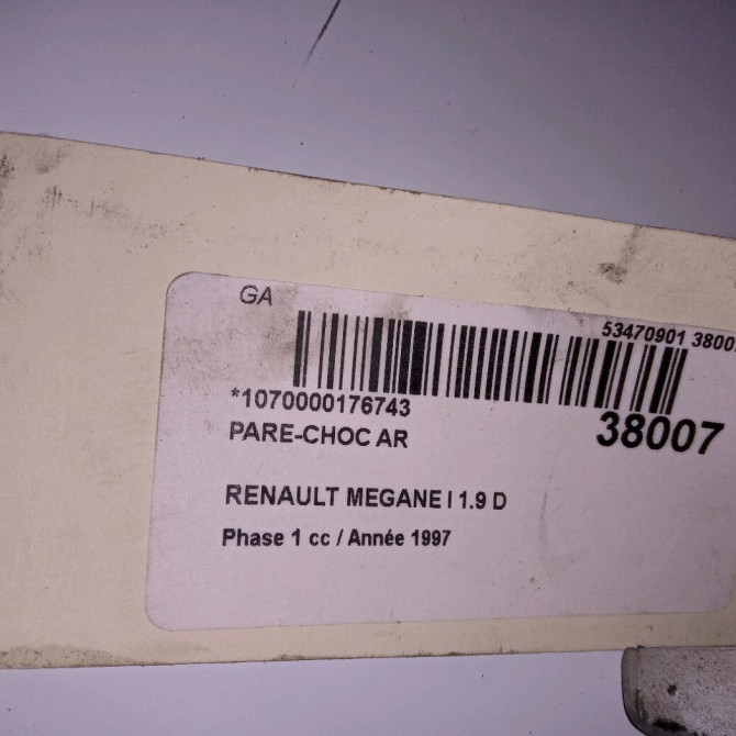 Pare-choc arrière occasion RENAULT MEGANE I Phase 1 11-1995->03-1999 1.9 D 7701367973 3