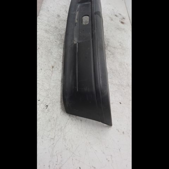 Pare-choc arrière occasion RENAULT CLIO I Phase 3 03-1996->08-1998 1.2 7701469648 3