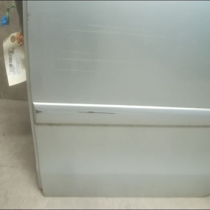 Porte arrière gauche occasion VOLKSWAGEN POLO IV Phase 2 05-2005->09-2009 1.4 TDI 80ch 2