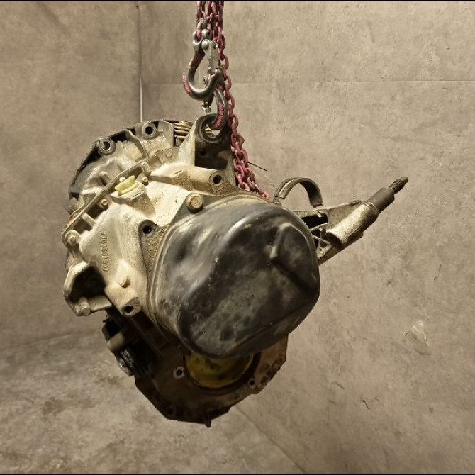 Boîte à vitesse mecanique occasion RENAULT CLIO I Phase 1 06-1990->03-1994 1.9 D 7701667369 4