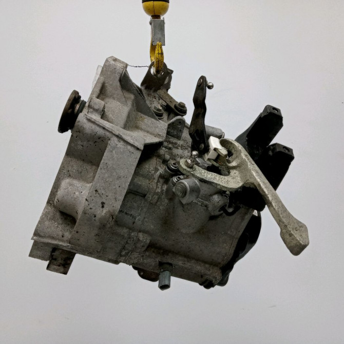 Boîte à vitesse mecanique occasion VOLKSWAGEN FOX Phase 1 06-2005->09-2011 1.2i 6v 55ch 2T300020AX 2