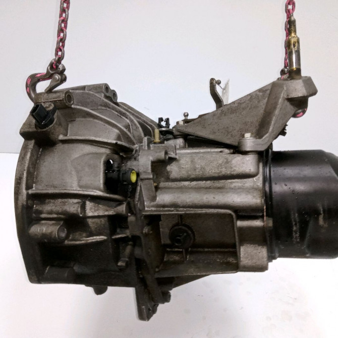 Boîte à vitesse mecanique occasion NISSAN MICRA III Phase 1 01-2003->07-2005 1.4i 32010AX606 4