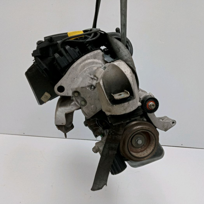 Moteur essence occasion RENAULT TWINGO I Phase 3 08-2000->06-2007 1.2i 16v 7701473062 4
