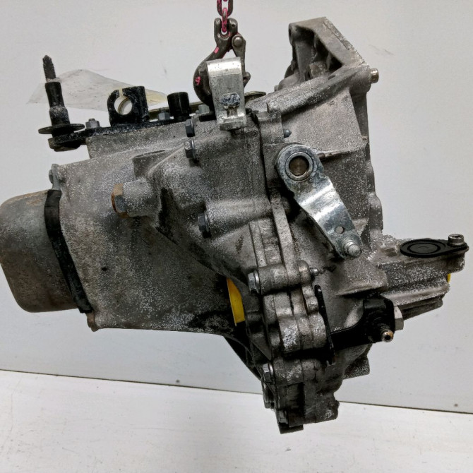Boîte à vitesse mecanique occasion PEUGEOT 206 Phase 2 02-2003->02-2009 1.4i 75ch 2223WW 2