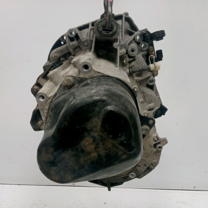Boîte à vitesse mecanique occasion RENAULT TWINGO I Phase 3 08-2000->06-2007 1.2i 16v 7701723248 4