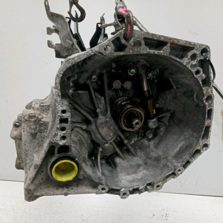 Boîte à vitesse mecanique occasion TOYOTA YARIS II Phase 1 12-2005->11-2009 1.3 VVT-i 3030052B00