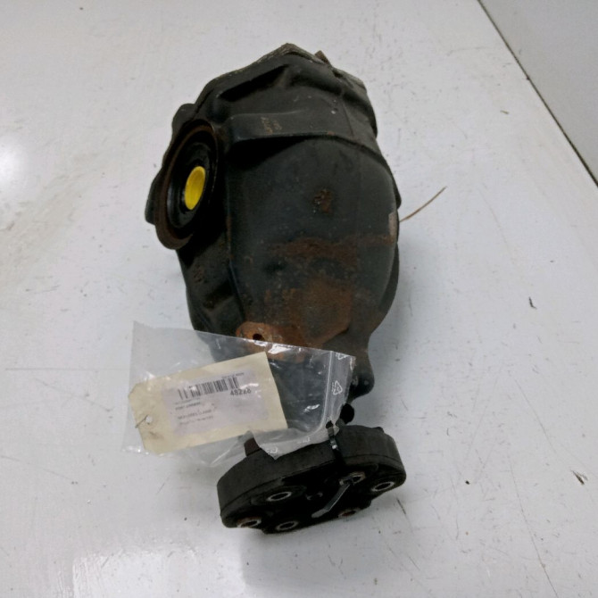 Pont arriere occasion MERCEDES CLASSE C COUPE SPORT II Phase 1 03-2001->03-2004 C 220 CDI 2103506862 3