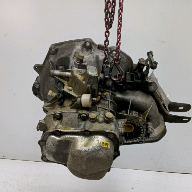 Boîte à vitesse mecanique occasion OPEL CORSA II Phase 1 03-1993->04-1997 1.4i 8v 60ch 90523248 4