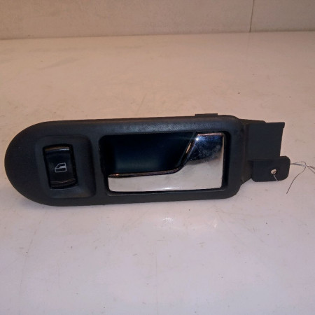 Poignee int porte ard occasion VOLKSWAGEN PASSAT IV Phase 2 10-2000->03-2005 1.9 TDI 130ch 3B0839114BF2AQ