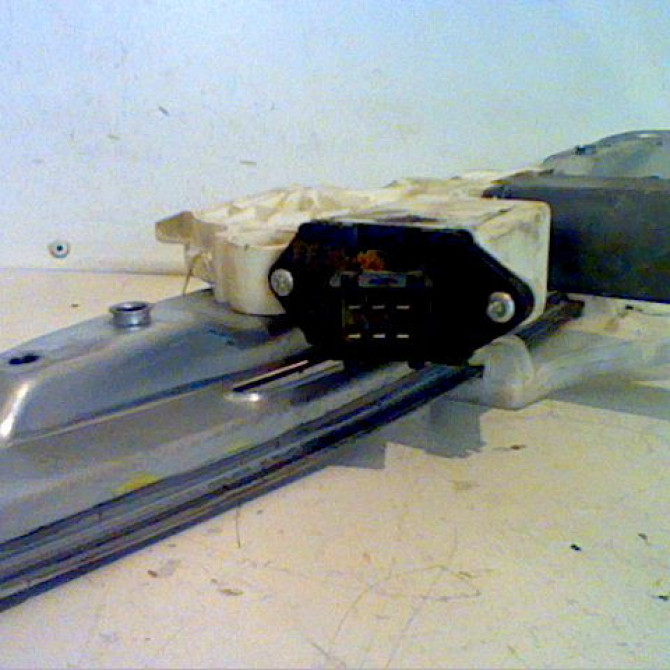 Mecanisme+moteur leve-glace ard occasion OPEL VECTRA III Phase 1 06-2002->10-2005 2.2 DTI 16v 125ch 24451522 2