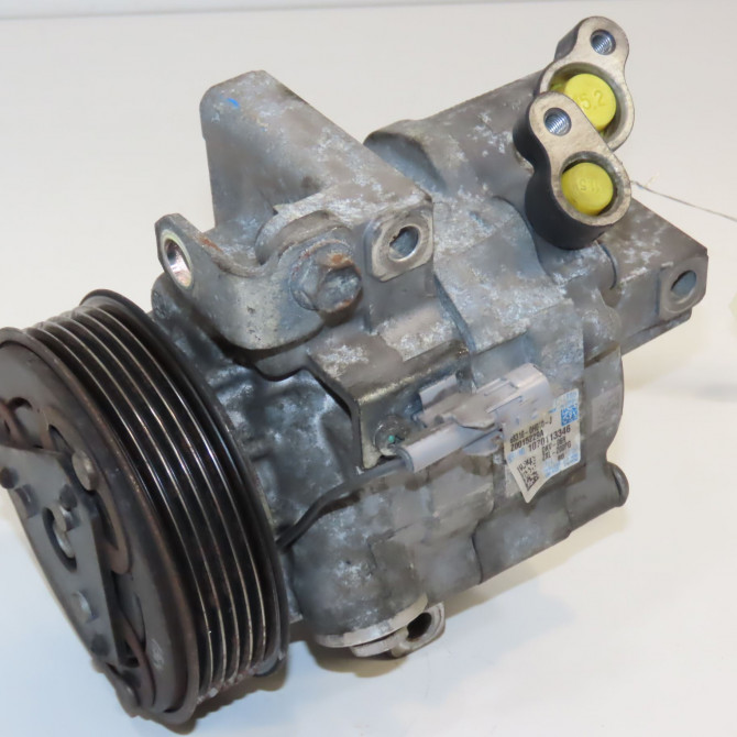 Compresseur air conditionne occasion TOYOTA AYGO I Phase 2 01-2009->06-2012 1.0 VVTI 883100H010 1