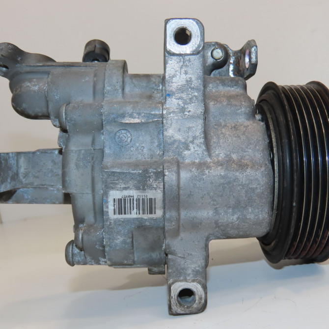 Compresseur air conditionne occasion TOYOTA AYGO I Phase 2 01-2009->06-2012 1.0 VVTI 883100H010 3