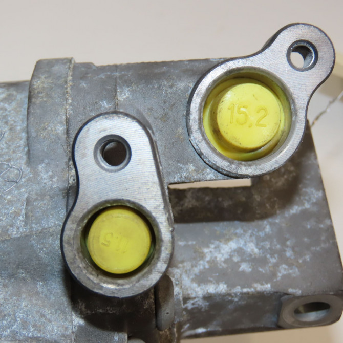 Compresseur air conditionne occasion TOYOTA AYGO I Phase 2 01-2009->06-2012 1.0 VVTI 883100H010 4