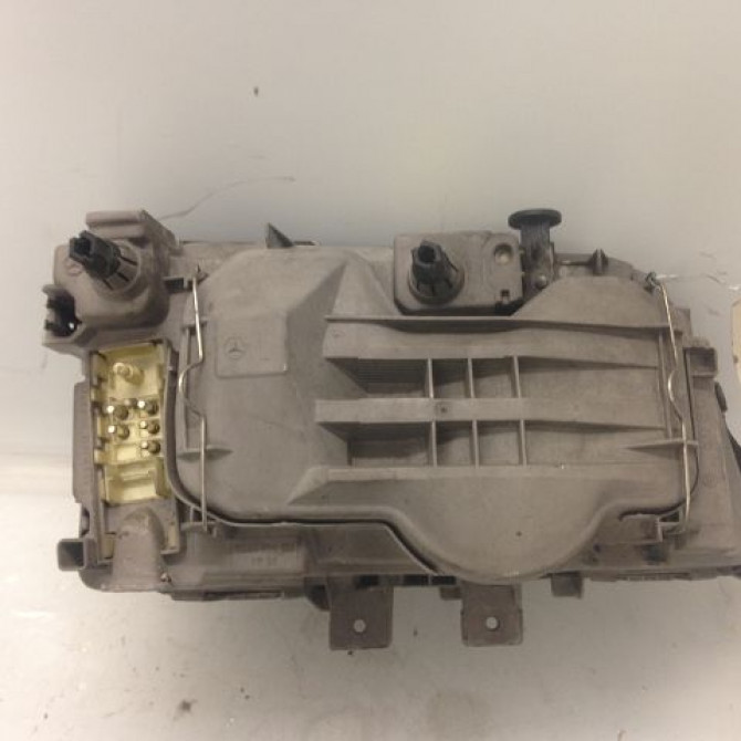 Phare gauche occasion MERCEDES CLASSE C I Phase 2 06-1997->05-2000 C 220 D 2028201761 2