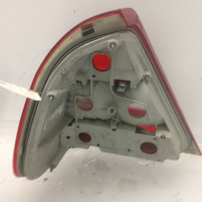 Feu arrière droit occasion MERCEDES CLASSE C I Phase 2 06-1997->05-2000 C 220 D 2028202266 2