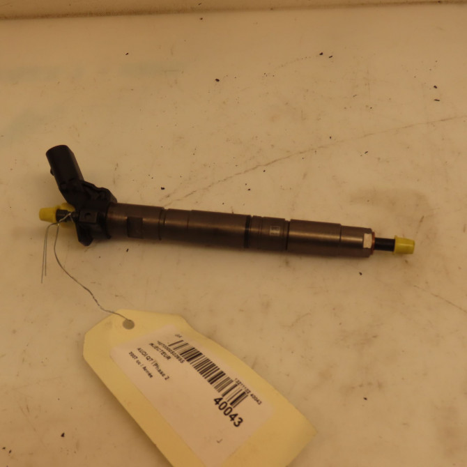 Injecteur occasion AUDI Q7 I Phase 2 04-2009->04-2015 1
