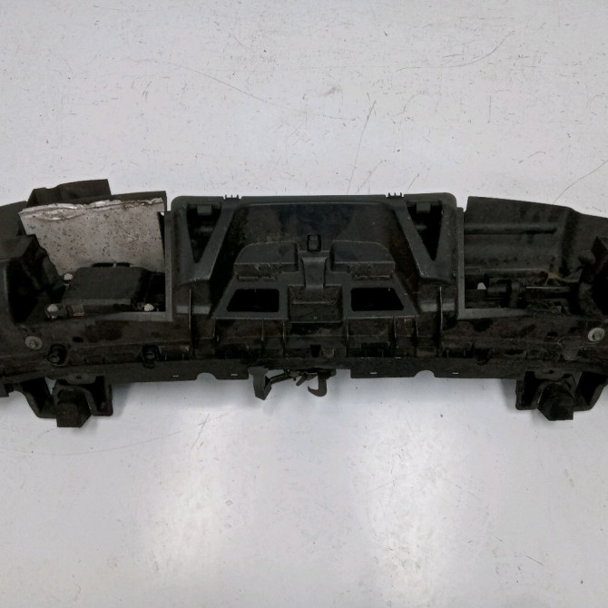 Traverse supérieure armature avant occasion PEUGEOT 5008 I Phase 1 11-2009->12-2013 2.0 HDI 150ch 7104LE 2