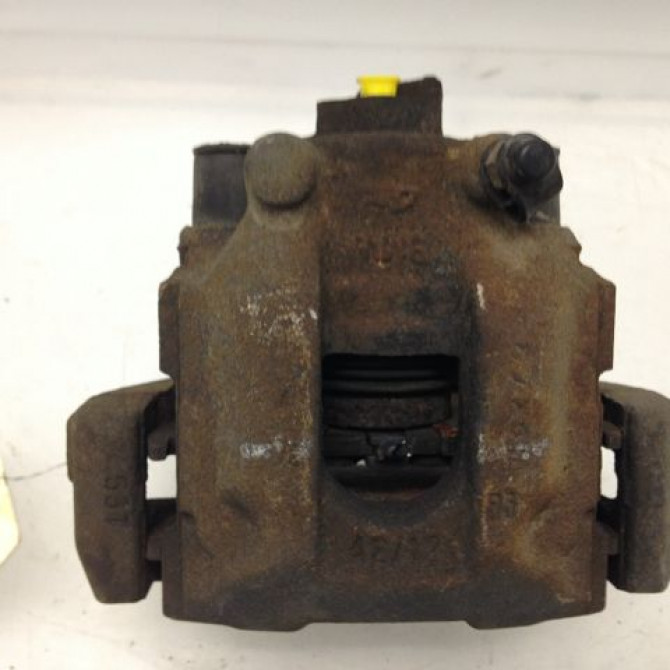 Etrier de frein arrière droit occasion B.M.W. X5 I Phase 1 04-2000->12-2006 3.0d 218ch 34216768444 2