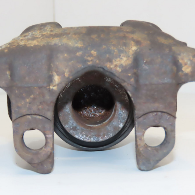 Etrier de frein arrière droit occasion B.M.W. X5 I Phase 1 04-2000->12-2006 3.0d 218ch 34216768444 2