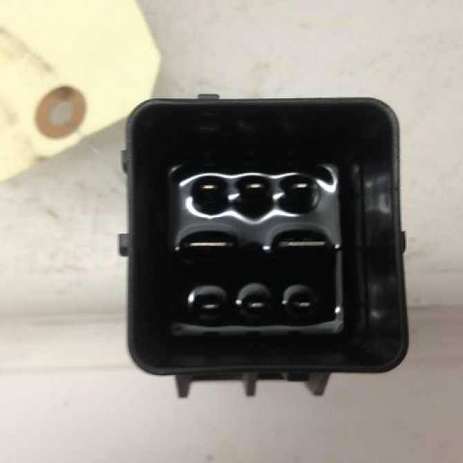 Boitier de préchauffage occasion PEUGEOT 2008 Phase 1 01-2013->... 9803299780 2