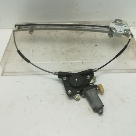 Mecanisme + moteur lève-glace avant droit occasion HYUNDAI I 10 I Phase 1 03-2008->12-2010 1.2i 824040X010
