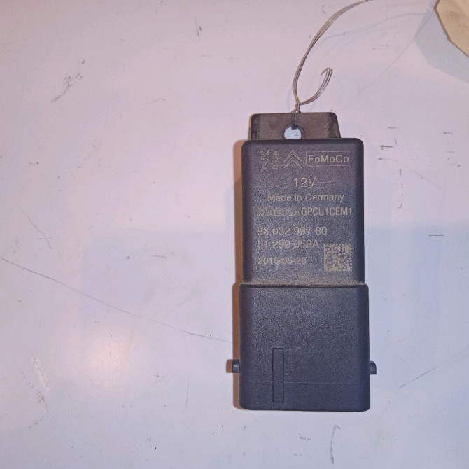 Boitier de préchauffage occasion PEUGEOT 508 phase 2 06-2014->... 2.0 HDI 140ch 9803299780 1