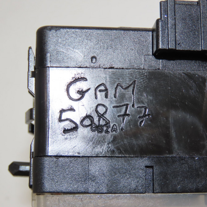 Commande clignotant occasion HYUNDAI I 10 I Phase 1 04-1995->04-1999 1.2i 90ch 4