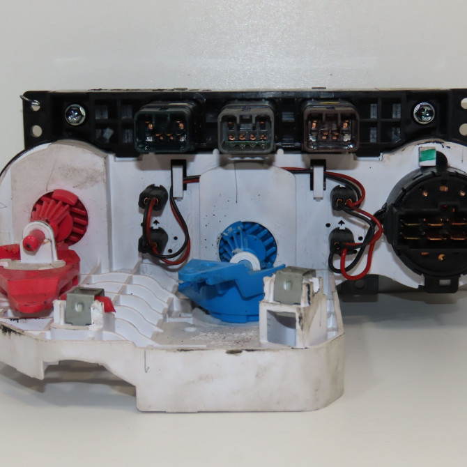 Commande de chauffage occasion HYUNDAI I 10 I Phase 1 04-1995->04-1999 1.2i 90ch 972500X330RA5 2