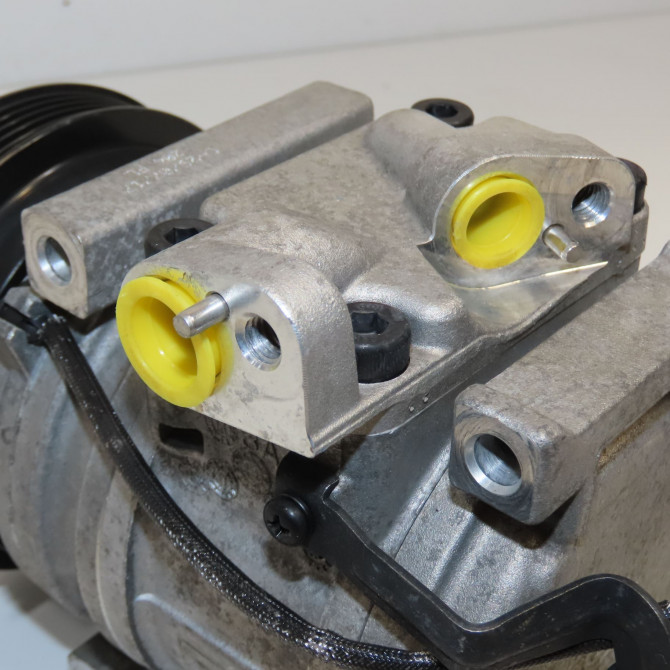 Compresseur air conditionne occasion HYUNDAI I 10 I Phase 1 04-1995->04-1999 1.2i 90ch 977010X300 4