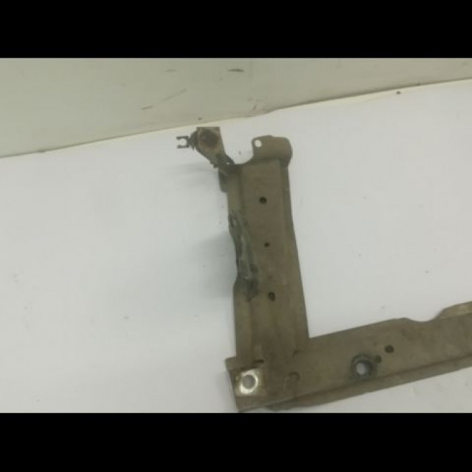 Traverse inférieure armature avant occasion RENAULT MEGANE II Phase 2 01-2006->06-2009 2.0i 225ch 3