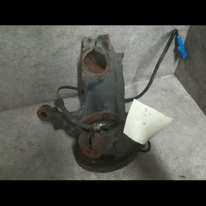 Moyeu avg occasion CITROEN C3 II Phase 2 03-2013->12-2016 1.4 HDi 70ch 335086 2