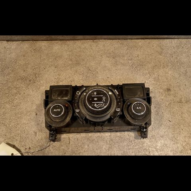 Commande de chauffage occasion CITROEN C3 PICASSO Phase 2 09-2012->... 1.6 HDI 90ch 6452Q3 1