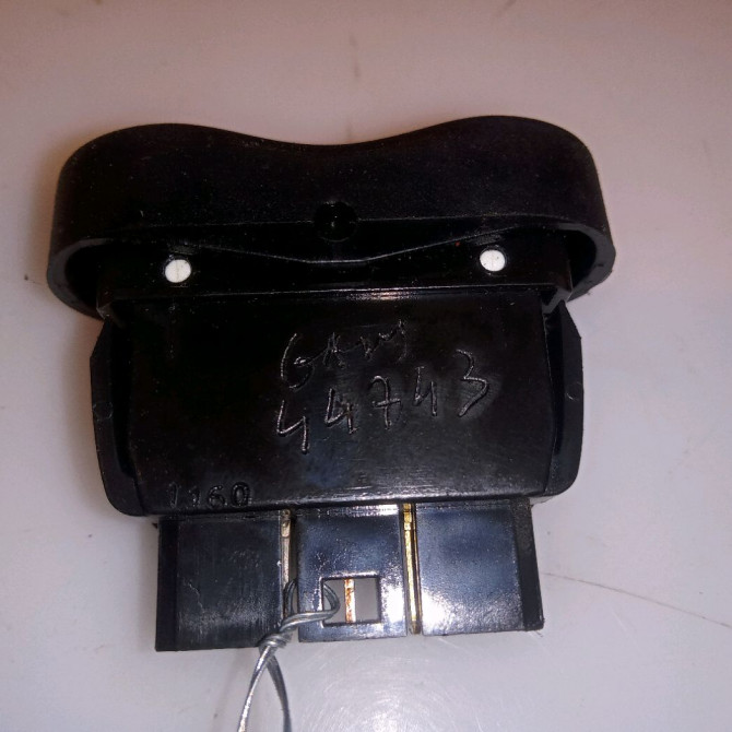 Commande lève-glace porte avant gauche occasion DACIA DUSTER Phase 1 03-2010->12-2013 8200602227 3