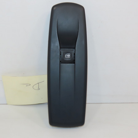Commande lève-glace porte avant droite occasion RENAULT LAGUNA III Phase 2 11-2010->03-2013 1.5 DCI 8v 110ch 809600750R