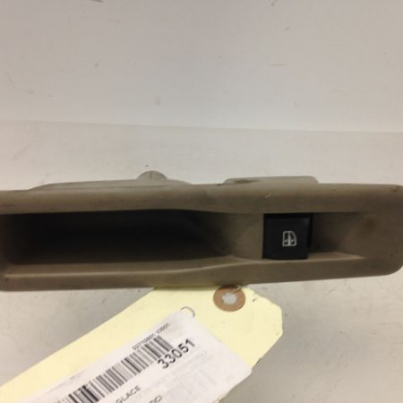 Commande lève-glace porte avant droite occasion RENAULT MEGANE III Phase 1 11-2008->01-2012 1.4 TCE 16v 130ch