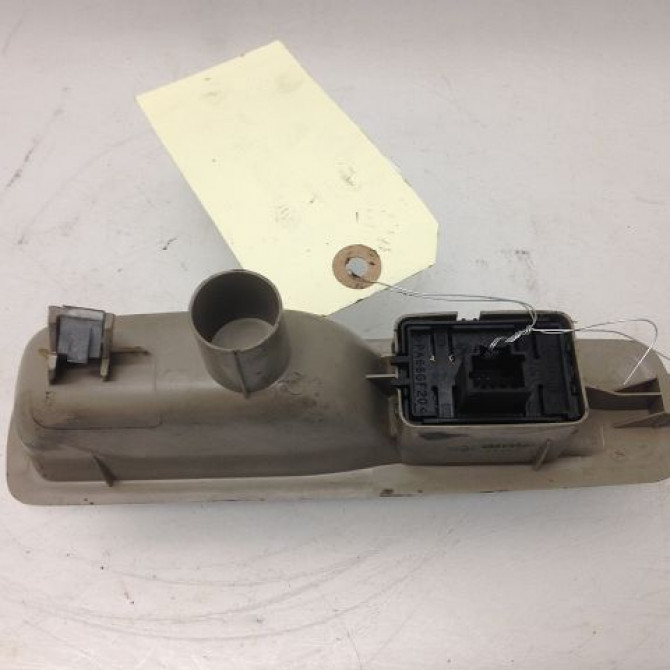 Commande lève-glace porte avant droite occasion RENAULT MEGANE III Phase 1 11-2008->01-2012 1.4 TCE 16v 130ch 2