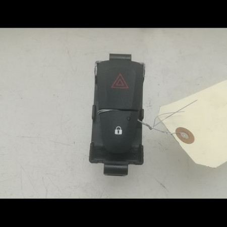 Bouton de warning occasion RENAULT MEGANE III Phase 2 01-2012->06-2014 1.5 DCI 110ch 252100502R