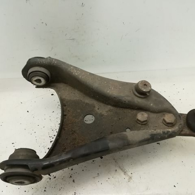 Triangle inf avg occasion RENAULT TWINGO II Phase 1 06-2007->11-2011 1.5 DCI 75ch 8200942392 1