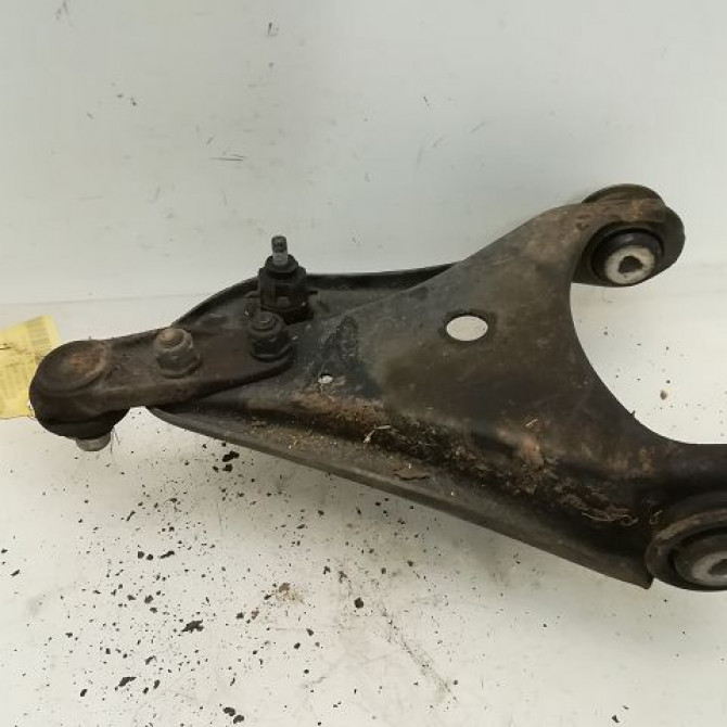 Triangle inf avg occasion RENAULT TWINGO II Phase 1 06-2007->11-2011 1.5 DCI 75ch 8200942392 2